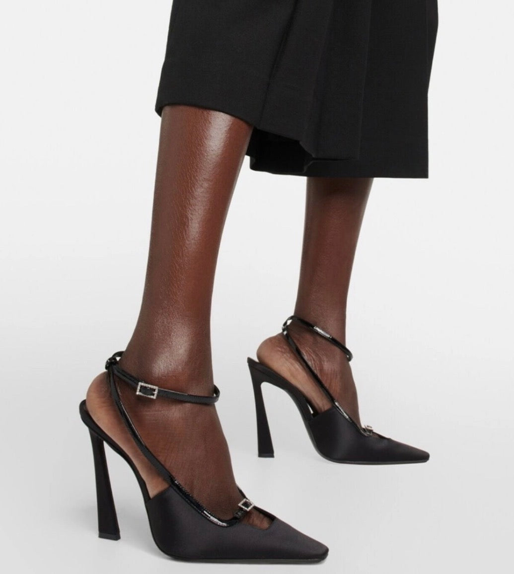 Saint Laurent Blade 110